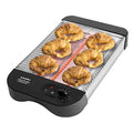 Cecotec Flat Toaster Turbo EasyToast Basic in black with quartz radiators and crumb drawer