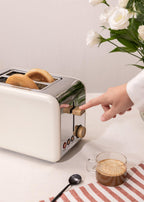 CREATE Retro Off-White Toaster with 6 Power Levels