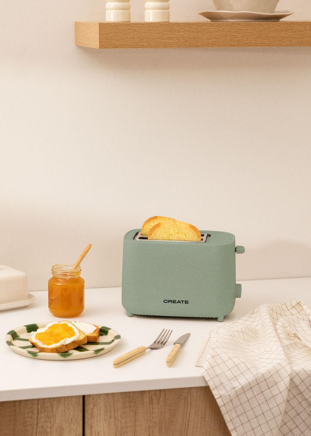 CREATE Sage Green Toaster with 6 Power Levels
