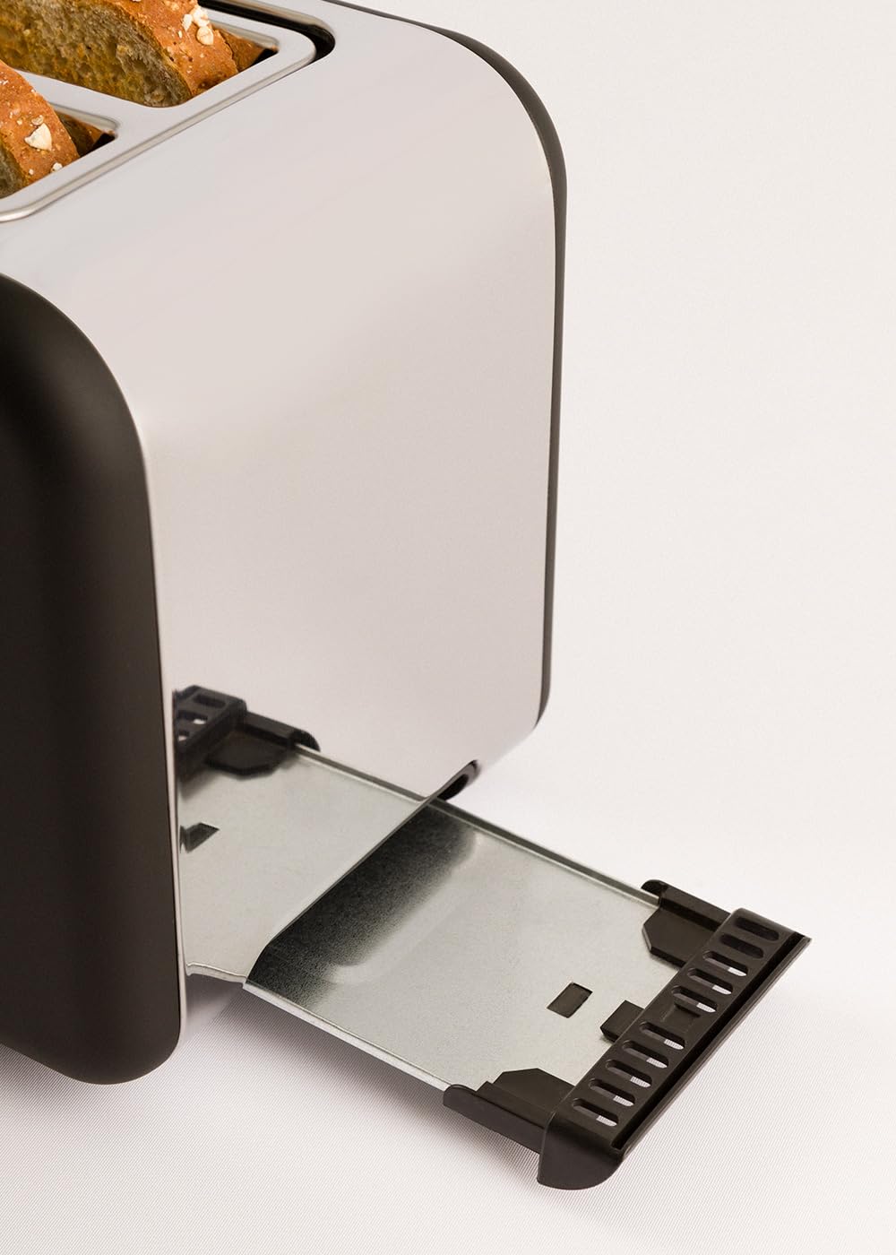 CREATE Retro Black Toaster with 6 Power Levels
