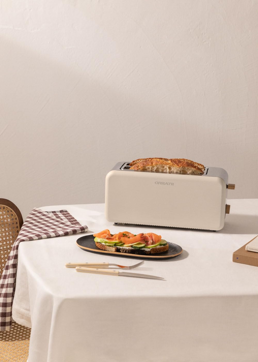 CREATE Retro XL Toaster with 6 Power Levels