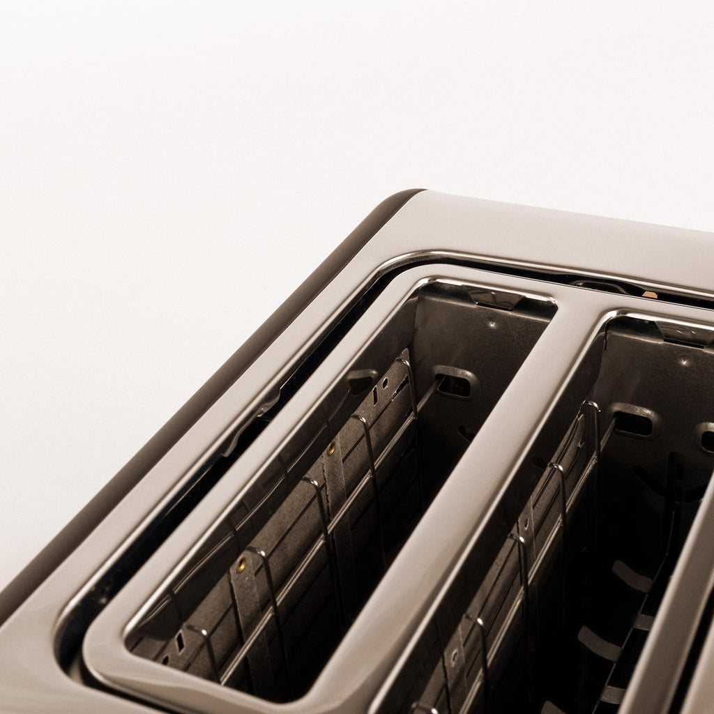 CREATE Retro Black Toaster with 6 Power Levels