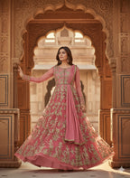 Feel Stunning Instantly – Elegant Ethnic Gowns That Turn Every Head